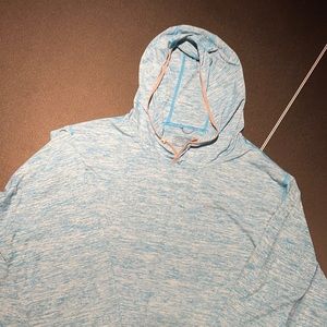 Men’s Patagonia tech shirt